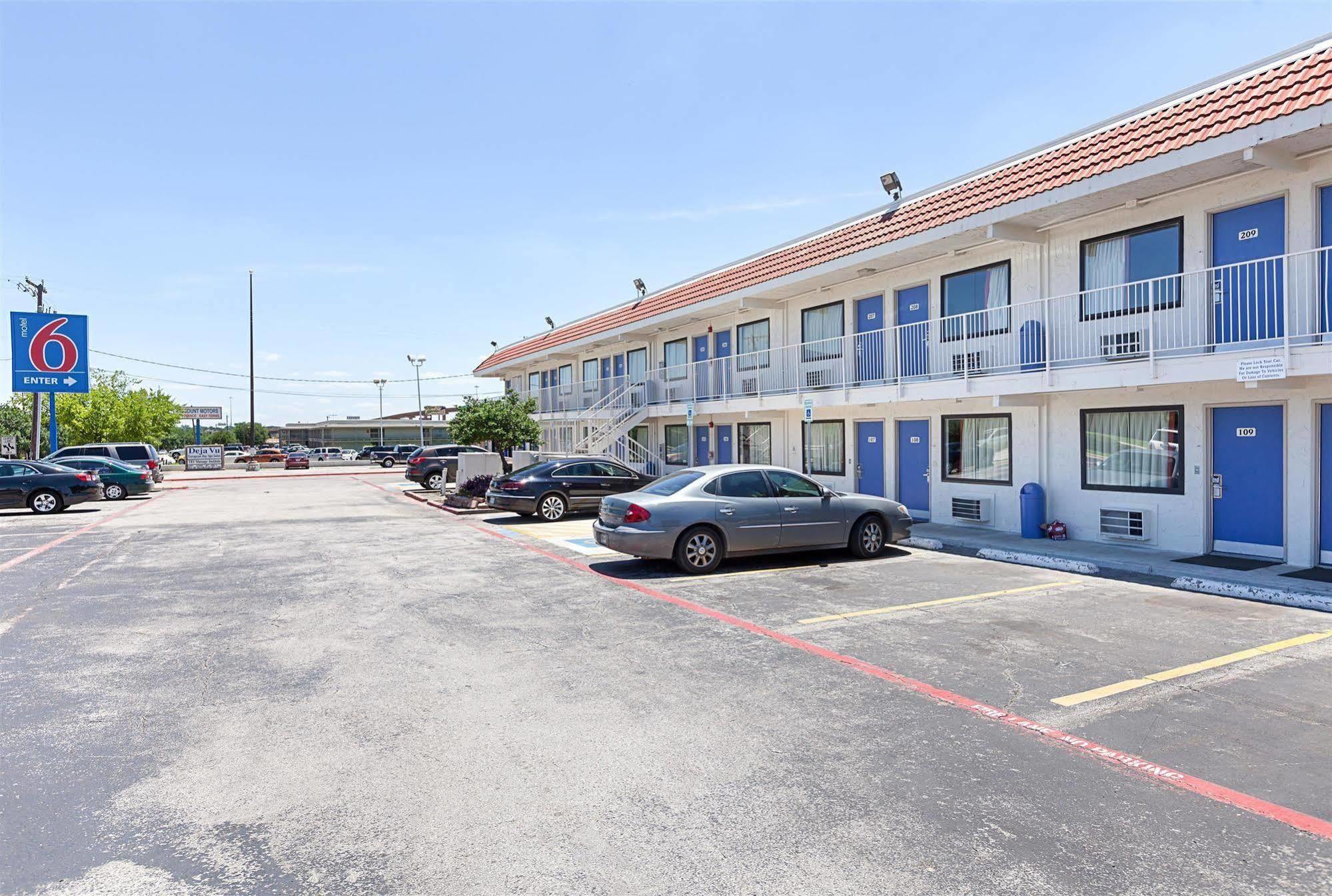 Motel 6-North Richland Hills, Tx Dış mekan fotoğraf